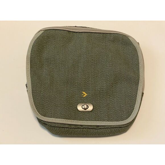 Savier Messenger Shoulder Bag Skate Streetwear Green Beige Adjustable Strap - Picture 2 of 9